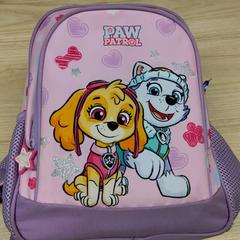 حقائب الظهر والحقائب النهارية، كما تم الإبلاغ عنه بواسطة IKEA Älmhult عبر iLost