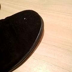 Topánka, ako bolo nahlásené Beekse Bergen Resorts en Hotel pomocou iLost