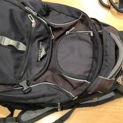 Mochila High Sierra, zwart, segundo informou Gemeente Gooise Meren usando iLost