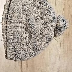 Kläder Muts, rapporterat av Regio Antwerpen - Brussel med iLost