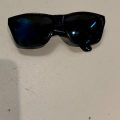 Sonnenbrille enfant, gemeldet von IKEA Toulouse über iLost