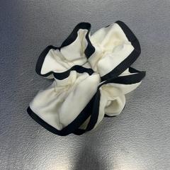 Scrunchie, jak nahlášeno IKEA仙台 pomocí iLost