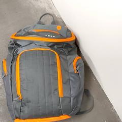 Mochila, segundo informou Centraal magazijn usando iLost