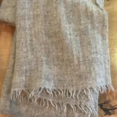 İLost kullanarak MEININGER Hotel Köln West tarafından bildirildiği gibi Şal