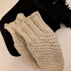 Shawl & Gloves, as reported by HvA Amstelcampus using iLost