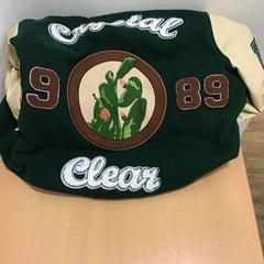 Camisa & Chaqueta, segundo informou Qbuzz U-OV usando iLost