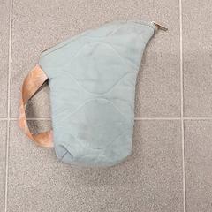 Zakje، كما تم الإبلاغ عنه بواسطة Centraal magazijn عبر iLost