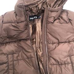 Dámská bunda bruin, jak nahlášeno Connexxion Zeeland pomocí iLost