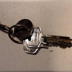 Keys, as reported by Qbuzz ZHN using iLost