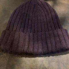 القبعة، كما تم الإبلاغ عنه بواسطة Van der Valk Hotel Heerlen عبر iLost