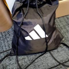 Saco, como reportado por Connexxion Haarlem IJmond utilizando o iLost