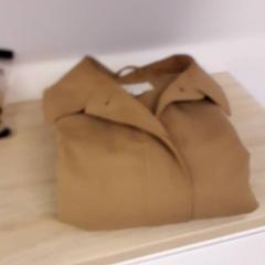 Trenchcoat, as reported by IKEA Breda using iLost