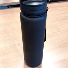 Waterfles Zwart, como reportado por RRReis Veluwe Zuid - Ede utilizando o iLost