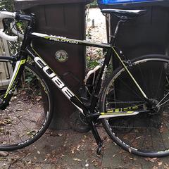 Cube Racefiets- zwart wit, as reported to iLost