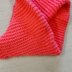 Oblečenie - Sjaal Donkerroze, ako bolo nahlásené Regio Oost-Vlaanderen pomocou iLost