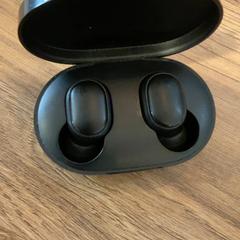 Auriculars ecou, segons ha informat MEININGER Hotel Marseille Centre la Joliette mitjançant iLost