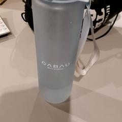 Fľaša Baby blue, ako bolo nahlásené TU/e - Receptie Neuron pomocou iLost