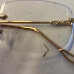 Bicchieri, come riportato da HTM utilizzando iLost