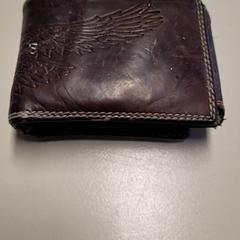 財布 Poruşniuc がiLostで Connexxion Haarlem IJmond によって報告されました