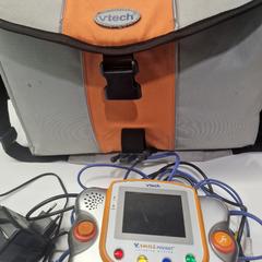 Spelconsole console van het merk VTECH, zoals gemeld door Stad Hasselt met iLost