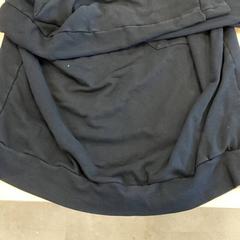 Kleding - trui blauw, rapporterat av Centraal magazijn med iLost