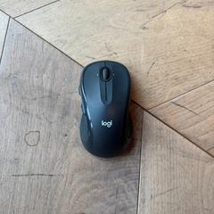 Sagua Logi black, gisa salatu by Hotel Apeldoorn iLost erabiliz