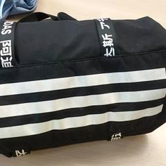 Poltsa Ilunga, gisa salatu by Regio Limburg - Leuven iLost erabiliz