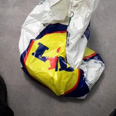 Bolsa de plástico Tasje, segundo informou Transdev Hoeksche Waard Goeree Overflakkee usando iLost