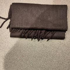 Shawl, as reported by Bibliotheek Neude (Utrecht) using iLost