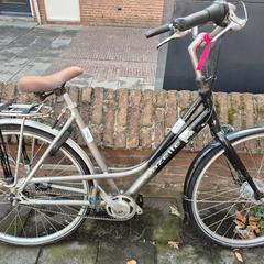 Women’s bike, as reported by Gemeente Roermond using iLost