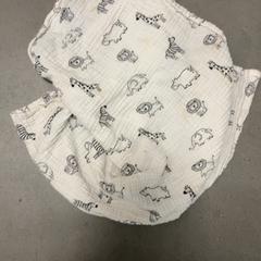 Doudou blanc, como reportado por IKEA Mons utilizando o iLost