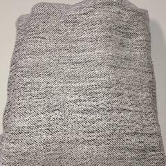 Roupa - Sjaal, segundo informou Regio Antwerpen - Brussel usando iLost