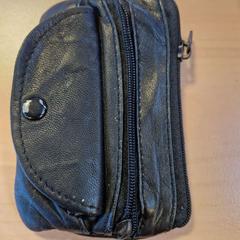 Lommebok Fumey, som rapportert av Regio Oost-Vlaanderen ved bruk av iLost