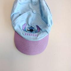 Casquette, a été signalé par Twisto utilisant iLost