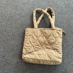 Torba, zgłoszono przez Breng Arnhem przy użyciu iLost