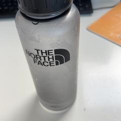 Flaske, som rapportert av Pathé Schouwburgplein ved bruk av iLost