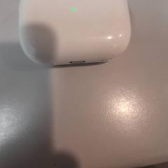 Airpodscase, rapporterat av Qbuzz DMG med iLost