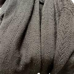 Sweter, zgłoszono przez IKEA Saint-Etienne przy użyciu iLost