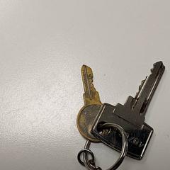 Key, as reported by Centraal magazijn using iLost