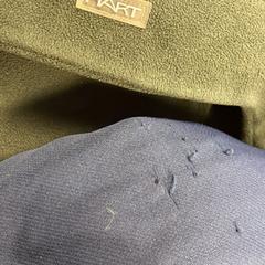 Sombreiro & Camisa green hat blue tshirts, segundo informou Sheraton Brussels Airport Hotel usando iLost