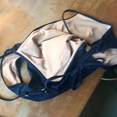 Badedrakt swimm, som rapportert av BOAT&CO ved bruk av iLost