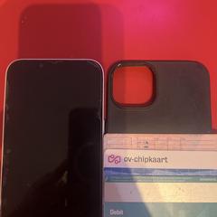 iPhone and 3 cards under the case, come riportato a iLost