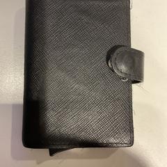 Pasjeshouder Abdulrahman Mohamed Ibrahim. somalie, ako bolo nahlásené Gemeente Amsterdam pomocou iLost