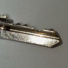 Clef métal, as reported by TCL using iLost