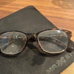 Ulleres de lectura bruin, segons ha informat Gemeente Heemstede mitjançant iLost