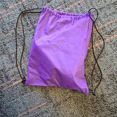 Borsa, come riportato da Connexxion Amstelveen utilizzando iLost