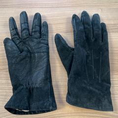 Handschoenen, segons ha informat Connexxion Amstelveen mitjançant iLost