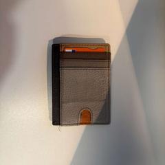 Cartera Grossman, segons ha informat AFAS Live mitjançant iLost