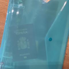 Carpeta de notes Blue, segons ha informat MEININGER Hotel Amsterdam City West mitjançant iLost