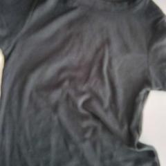 T-shirt, a été signalé par Twisto utilisant iLost
